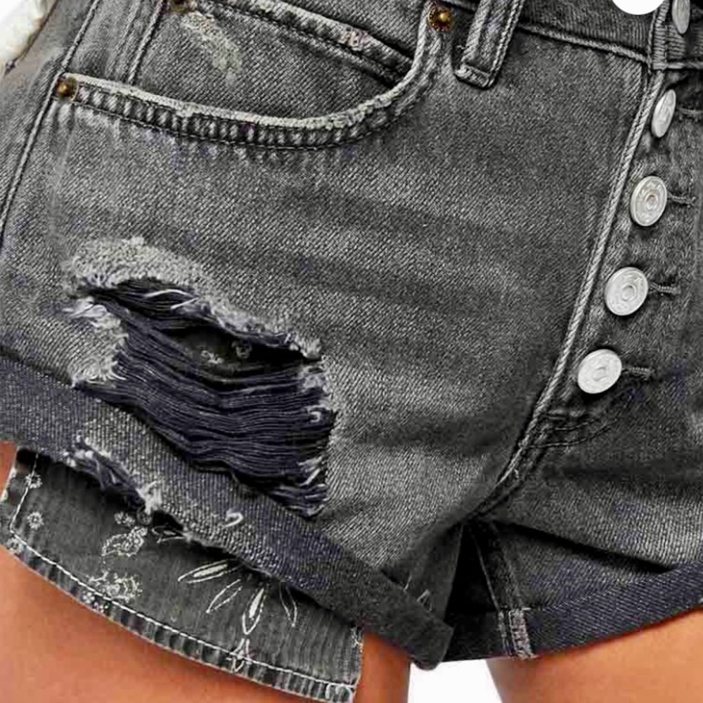 Free People Romeo Rolled Cut Off High Rise Shorts Distressed Ripped Butt… - Picture 2 of 7